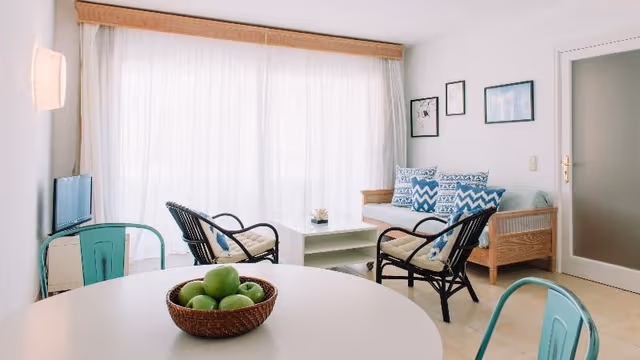 APARTMENT ONE BEDROOM