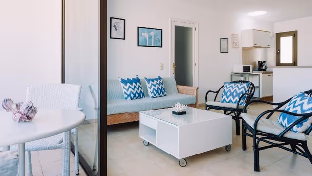 APARTMENT ONE BEDROOM