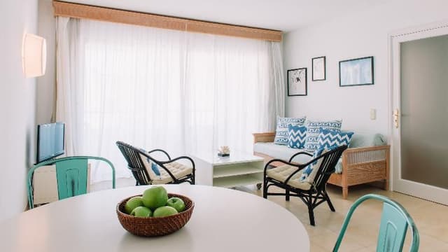 APARTMENT ONE BEDROOM