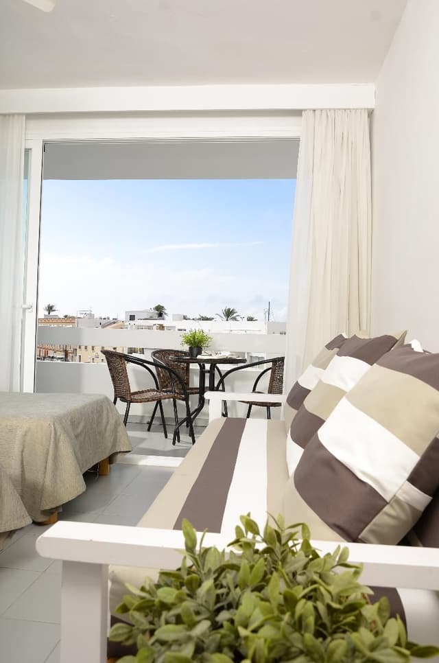 APARTMENT STANDARD