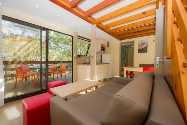 CHALET CAPACITY 6 TWO BEDROOMS