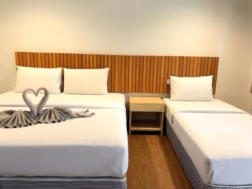 Deluxe Double Room with Garden View