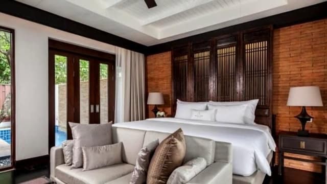 VILLA POOL VIEW