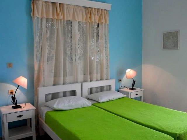 APARTMENT CAPACITY 4 ONE BEDROOM