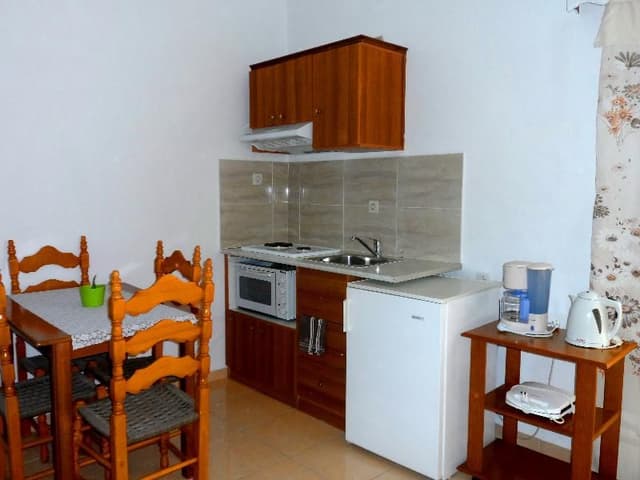 APARTMENT CAPACITY 4 ONE BEDROOM