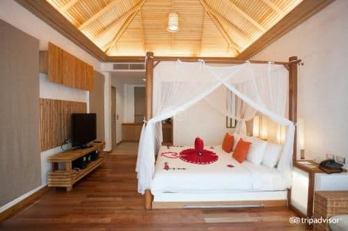 One-Bedroom Villa with Pool Access