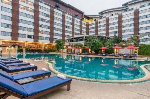 เมาน์เทน บีช รีสอร์ท พัทยา