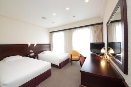 Twin Room - Non-Smoking
