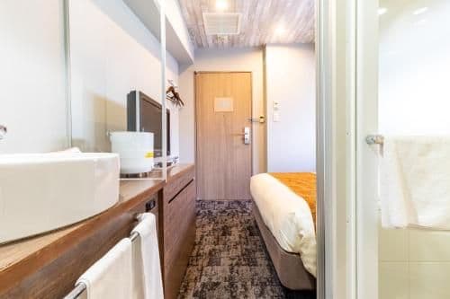 Double Room with Private Bathroom - Non-Smoking