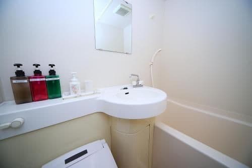 Twin Room with Private Bathroom
