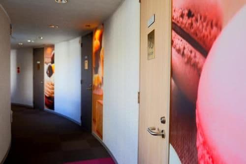 Twin Room with Private Bathroom