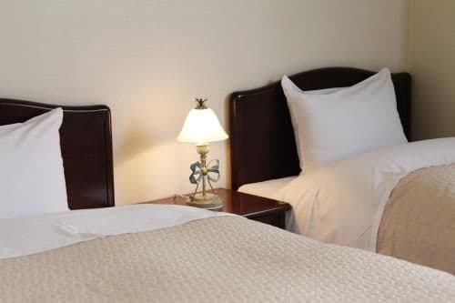 Standard Room with Shared Bathroom