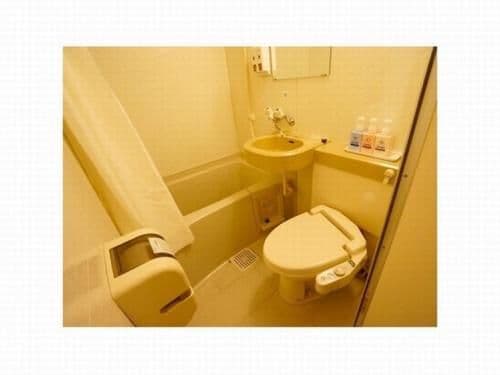 Twin Room - Non-Smoking