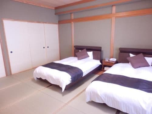 Deluxe Room with Tatami Area - Kodaimurasaki