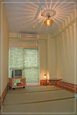 Japanese-Style Twin Room with Shared Bathroom
