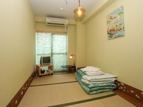 Japanese-Style Twin Room with Shared Bathroom