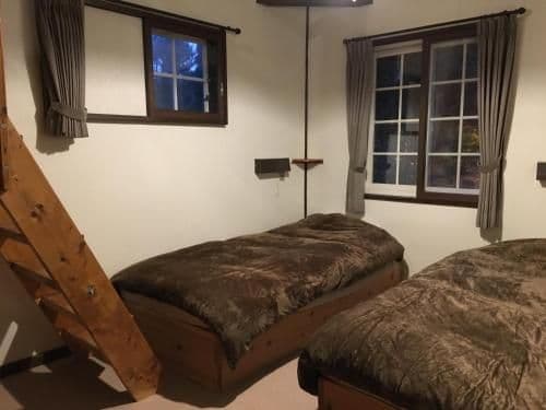 Quadruple Room with Shared Bathroom