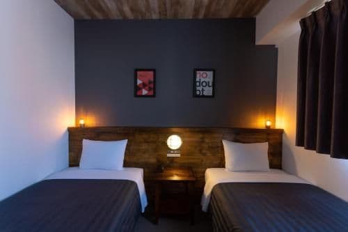Twin Room - Non-Smoking