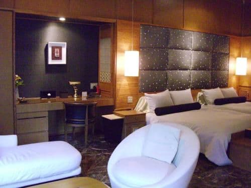 Superior Twin Room with Open-Air Bath