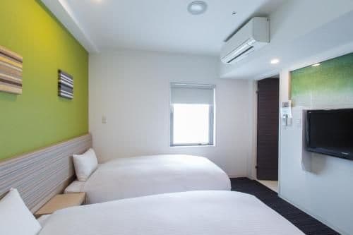 Twin Room - Non-Smoking