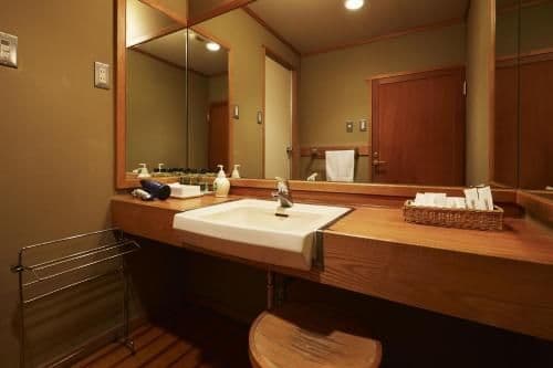 Japanese-Style Deluxe Room with Beppu Bay View