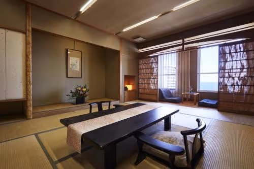 Japanese-Style Deluxe Room with Beppu Bay View