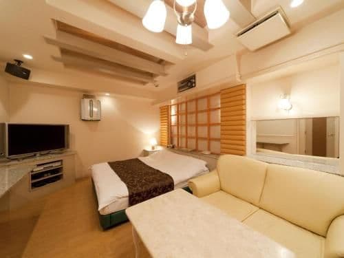 Standard King Room