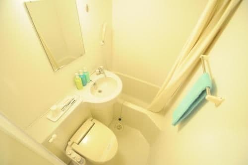 Single Room - Non-Smoking