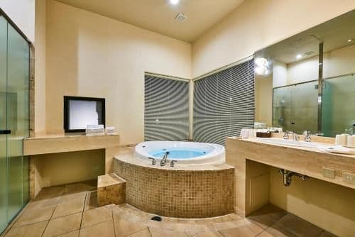 Twin Room with Teppanyaki Dinner (Adult Only)