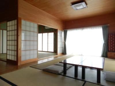Japanese-Style Room with Shared Bathroom and Ocean View