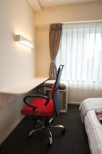 Standard King Room - Non-Smoking