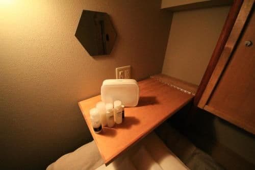 Deluxe Capsule Bed with Shared Bathroom