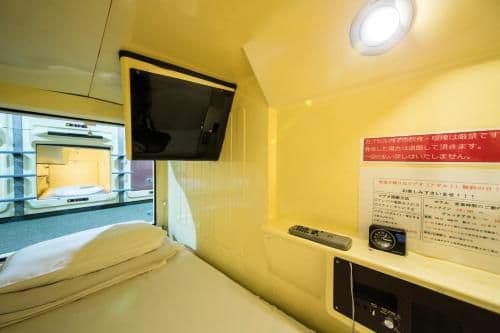 Capsule Room for Male