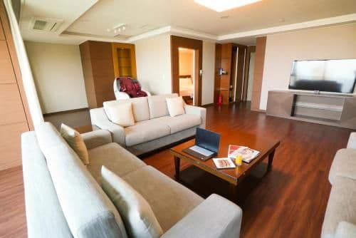 Royal Suite with Spa Bath