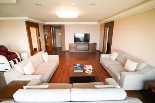 Royal Suite with Spa Bath
