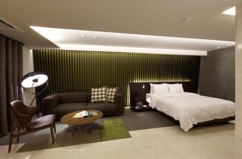 Suite Room