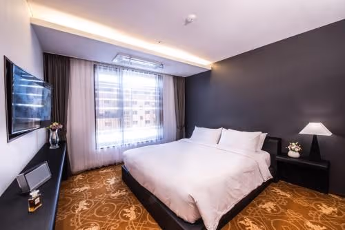 SUITE WITH DOUBLE BED