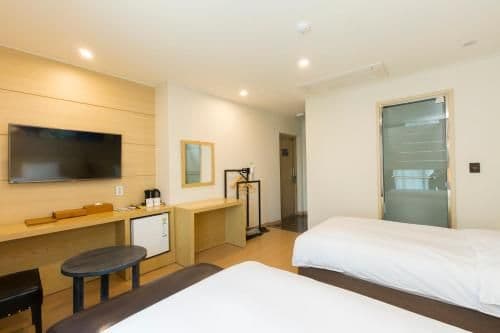 Superior Twin Room