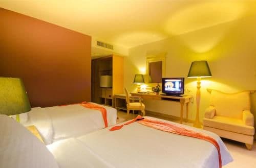 Serene Corner Twin room