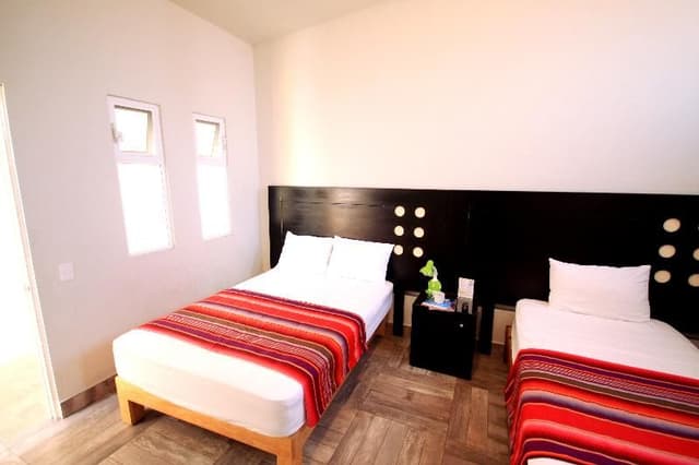 Room SUPERIOR TWO DOUBLE BEDS
