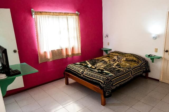 DOUBLE ONE BED