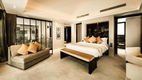 Pool Side 5 Bedroom Suite