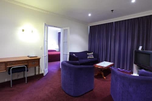 One-Bedroom Suite
