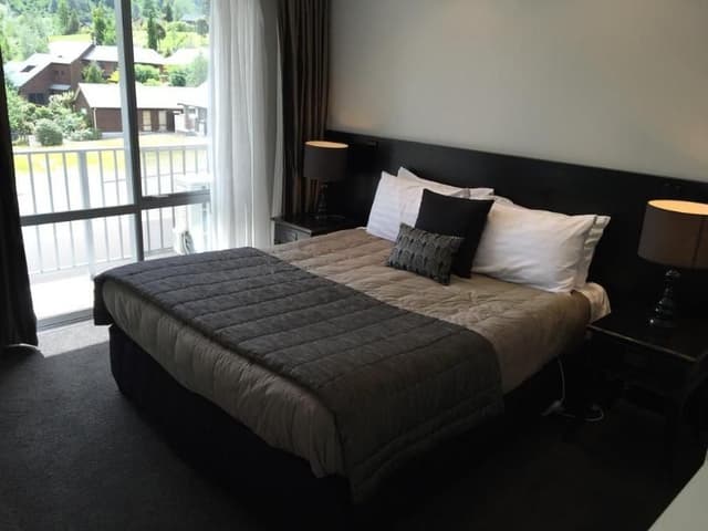 APARTMENT ONE BEDROOM