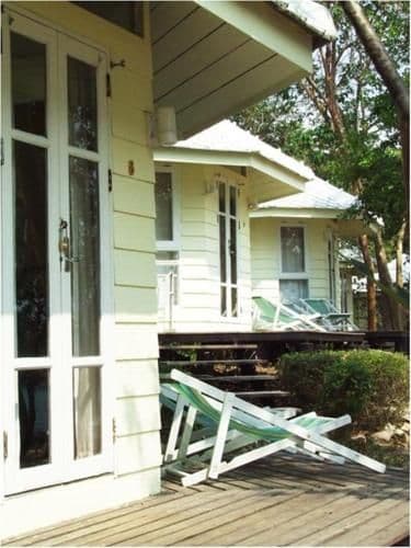 Standard Beachfront Cottage