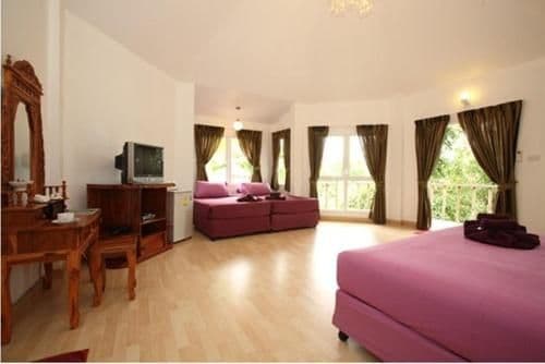 Deluxe Family Cottage with Sea View
