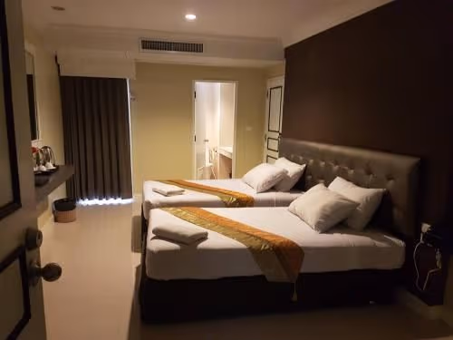 Deluxe Twin Room