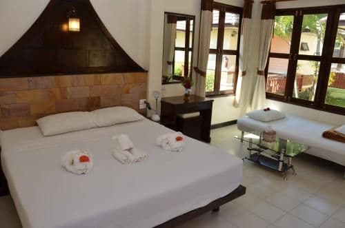 Bungalow B (3 Adults)