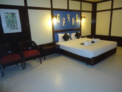 Deluxe Double or Twin Room