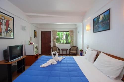 Grand Deluxe Double Room with Pool Access